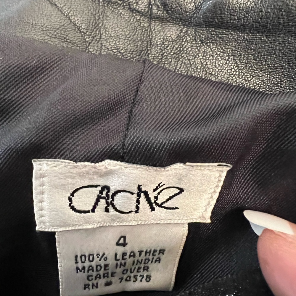 Cache leather pans - Picture 7 of 7